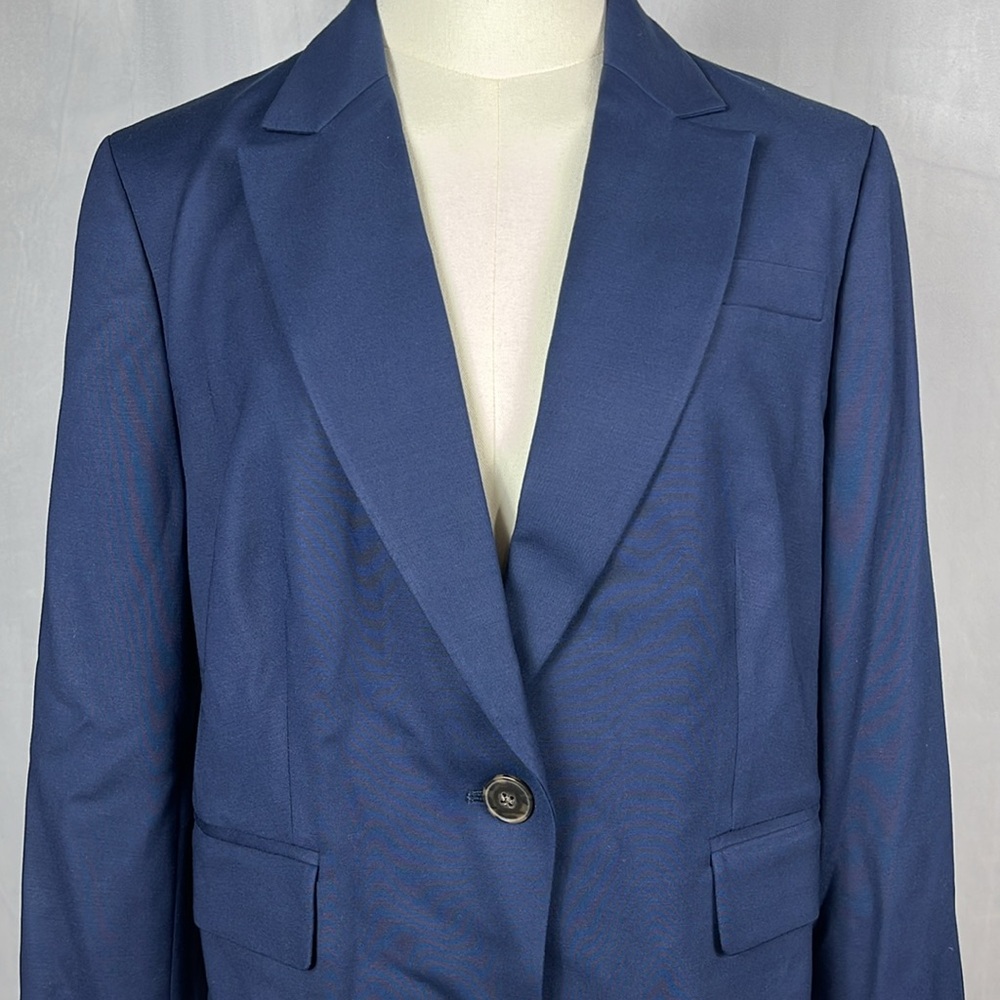 J. Crew Cropped Navy Blazer in City Twill. - Picture 5 of 12